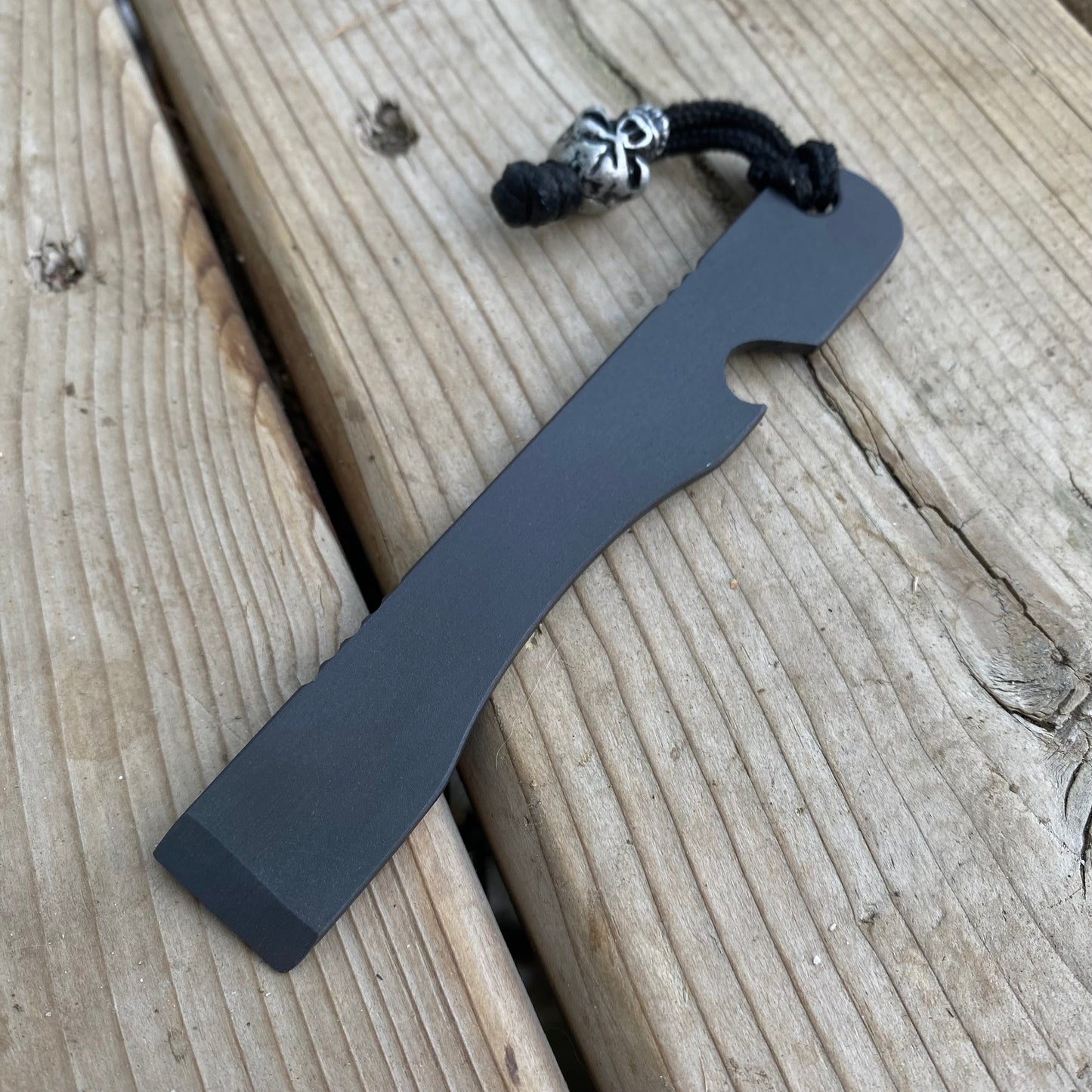Zirconium Prybar