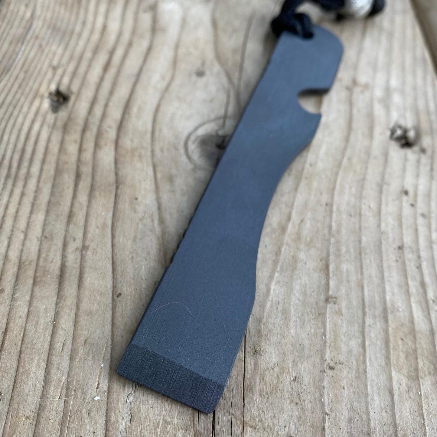 Zirconium Prybar