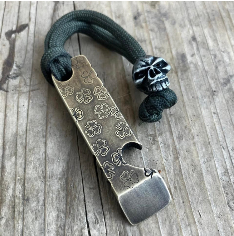 Pocket Pry / Zipper Pull