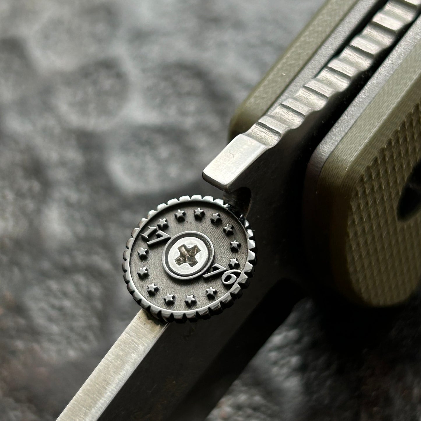 1776 Thumbdisc