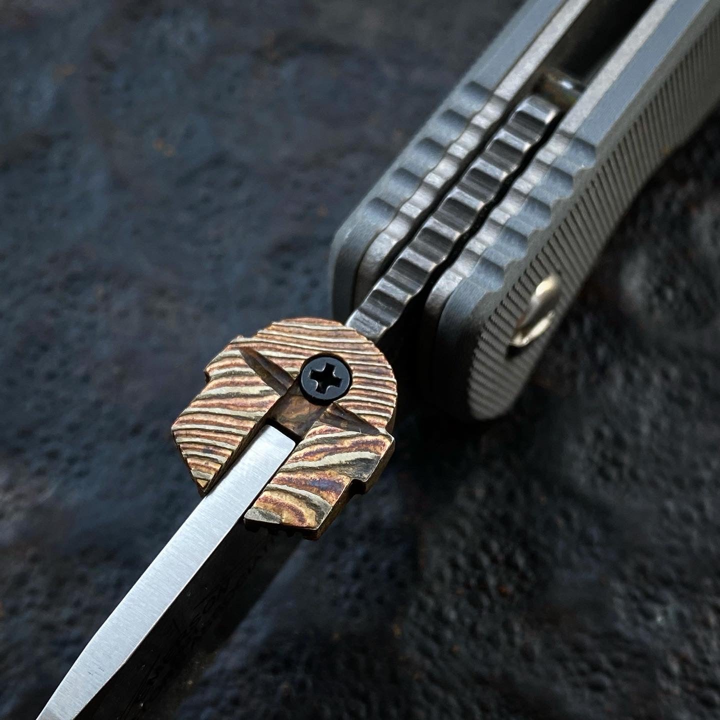 Mandolorian Thumbdisc