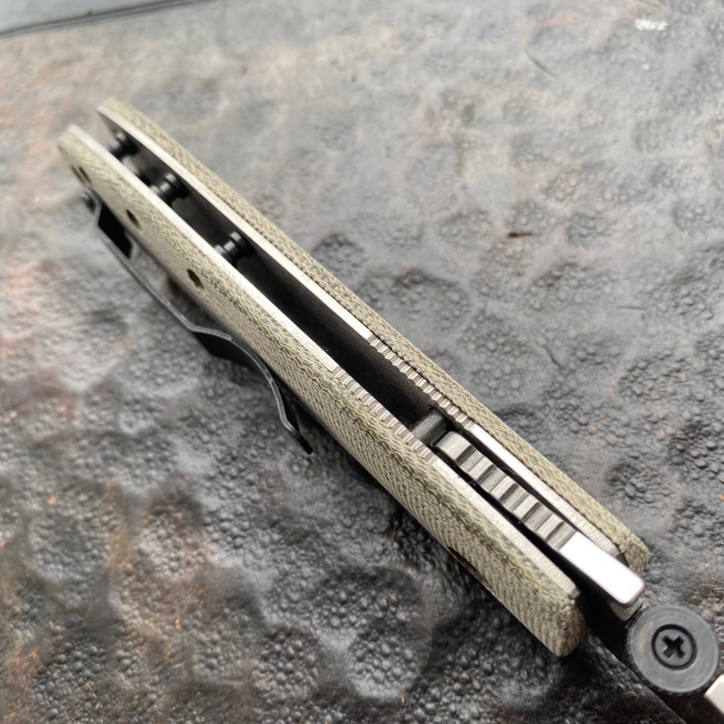 CQC7 stand-off model - Canvas Micarta