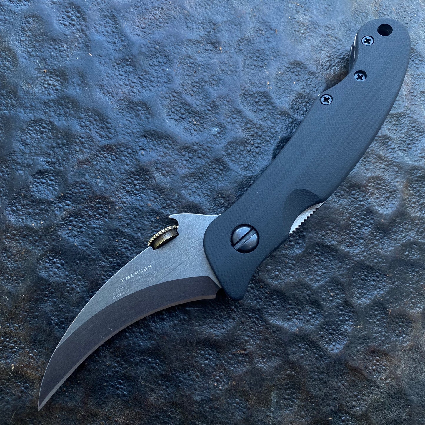 Elvia Handles - Double Black g10