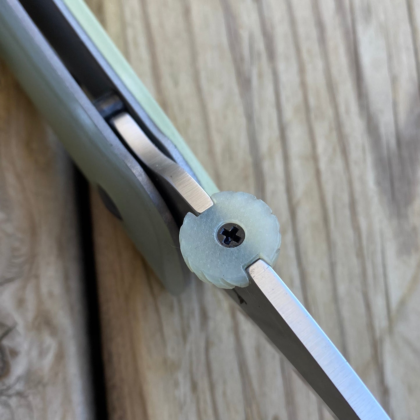 Oversized Thumbdisc - Various G10 Colors