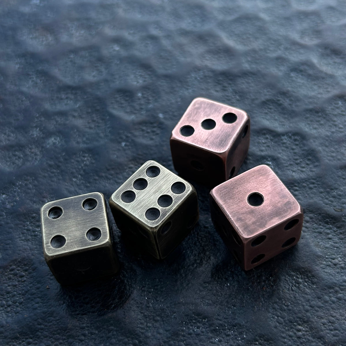 Less Customizable Pair of Dice – Kahless Custom Metalworks