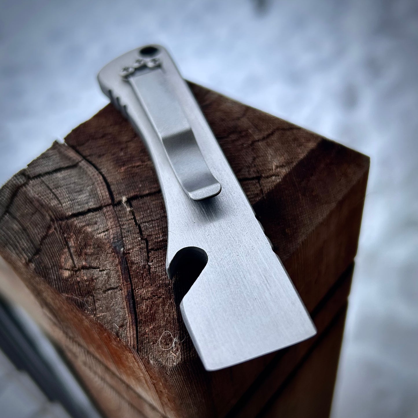 Titanium Prybar
